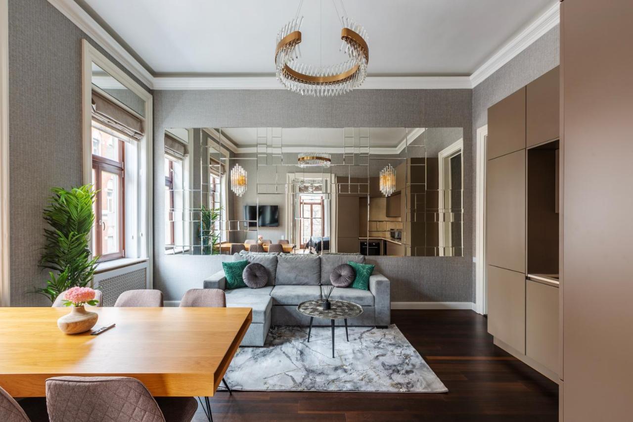 Luxury Apartment With Balcony Next To The New York Cafe Budapest Kültér fotó