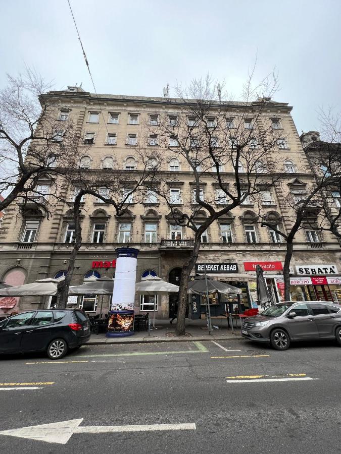 Luxury Apartment With Balcony Next To The New York Cafe Budapest Kültér fotó